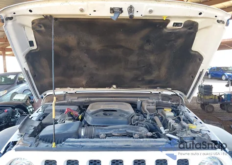 2020 Jeep Wrangler Unlimited Sport S 4X4 z USA, uszkodzony, nr VIN 1C4HJXDNXLW279733